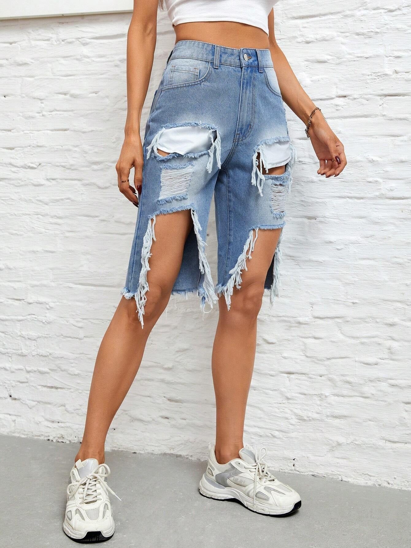 CM-BS016604 Women Casual Seoul Style Light Wash Ripped Raw Hem Denim Shorts