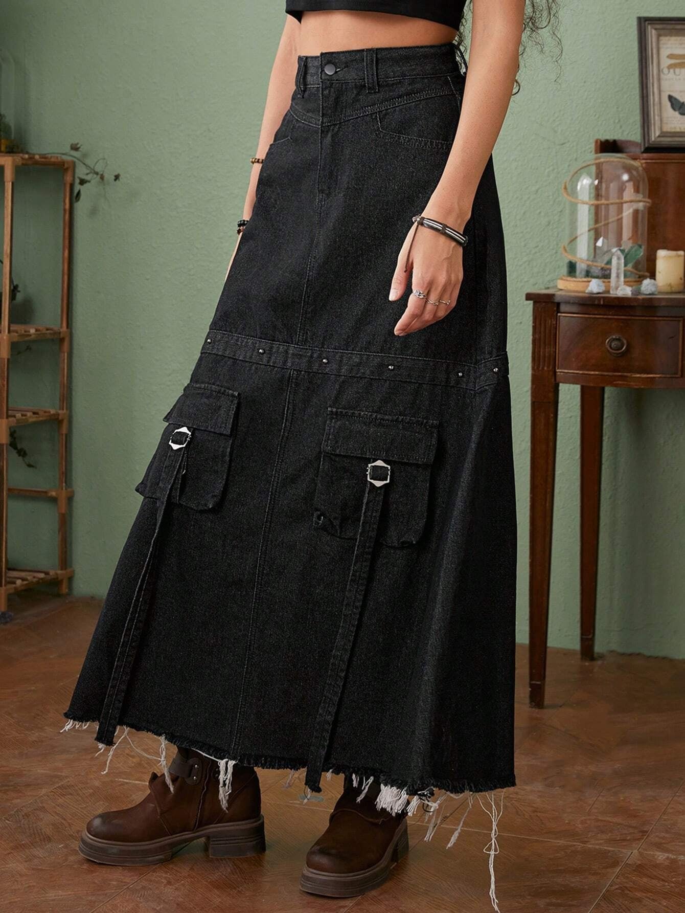 CM-BS160014 Women Preppy Seoul Style Flap Pocket Raw Hem Denim Skirt - Black