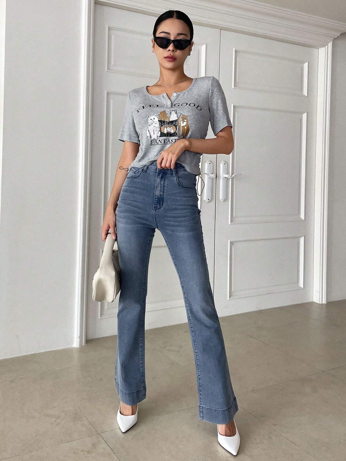 CM-BS923436 Women Preppy Seoul Style Medium Wash High Waist Flare Leg Jeans