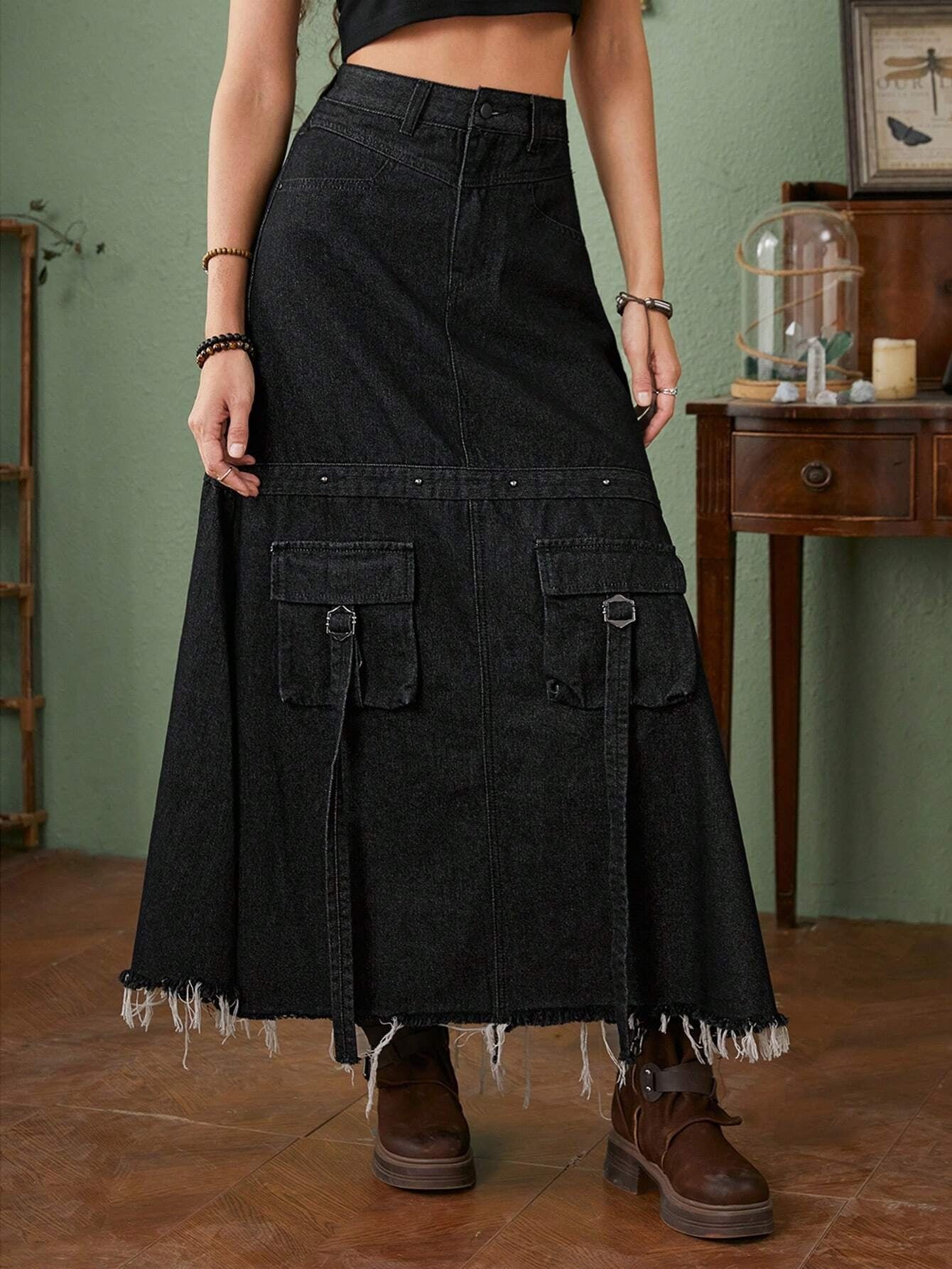 CM-BS160014 Women Preppy Seoul Style Flap Pocket Raw Hem Denim Skirt - Black