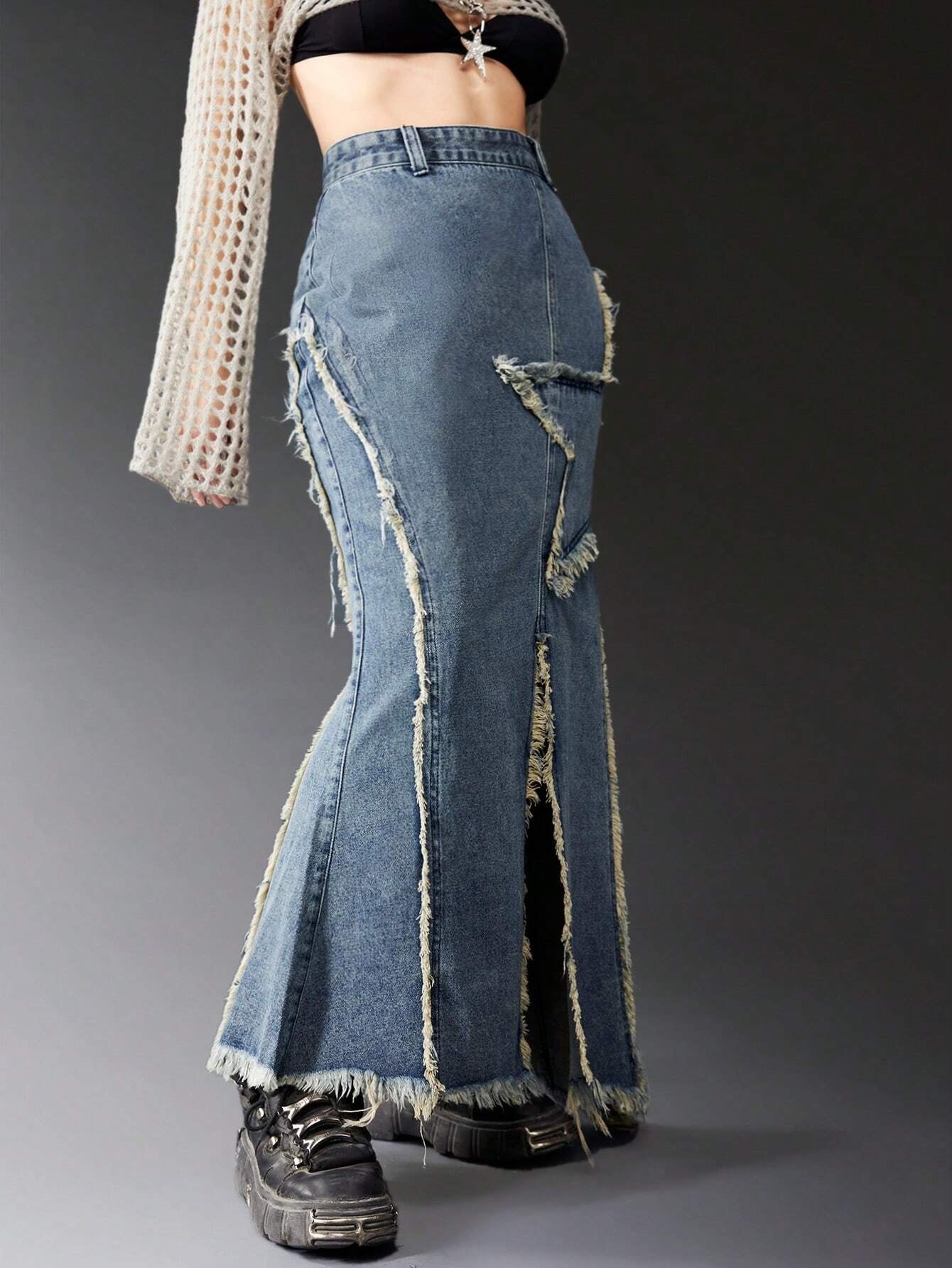 CM-BS491119 Women Preppy Seoul Style Punk Star Pattern Raw Trim Split Thigh Denim Skirt