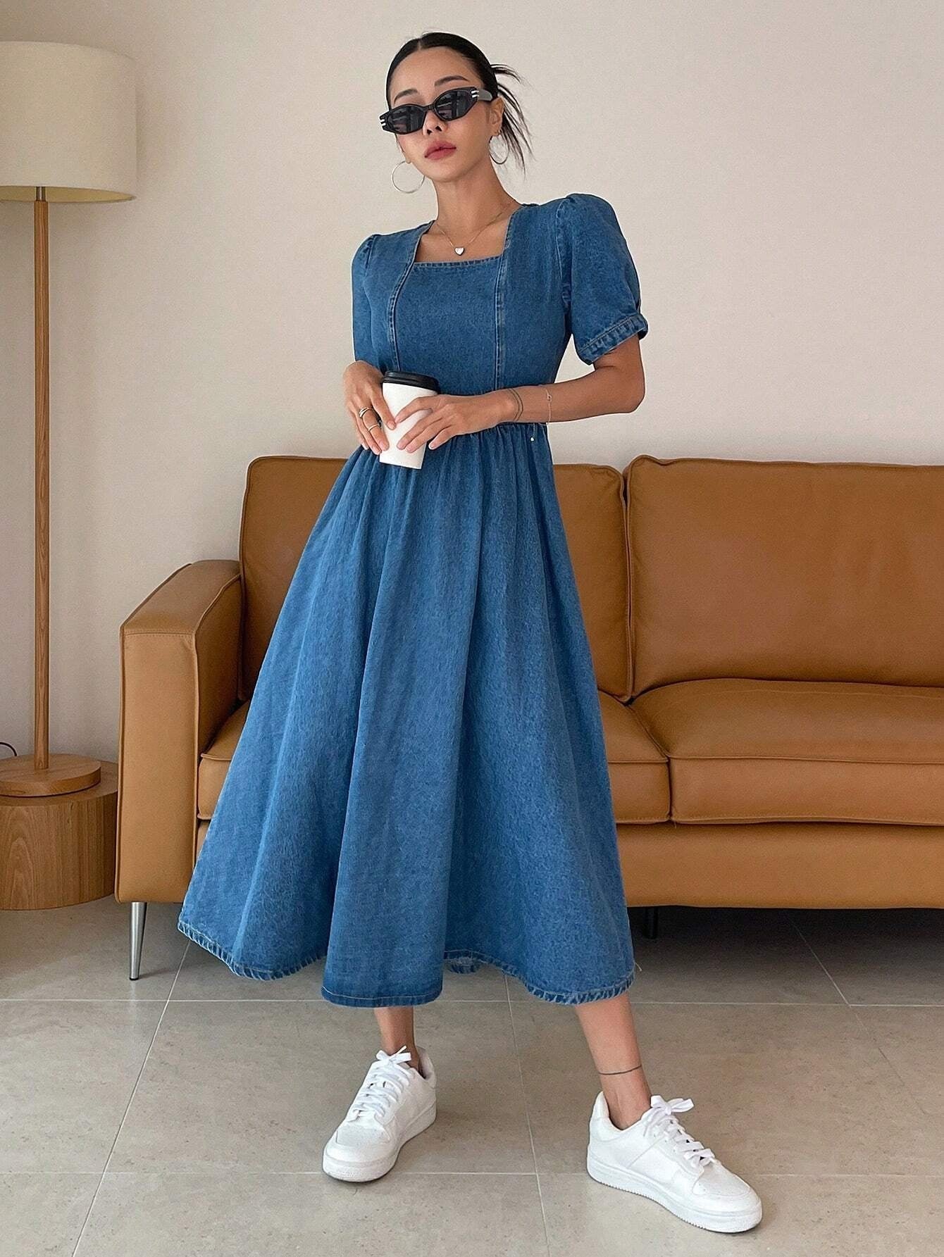 CM-DS832025 Women Casual Seoul Style Medium Wash Square Neck Puff Sleeve A-Line Denim Dress