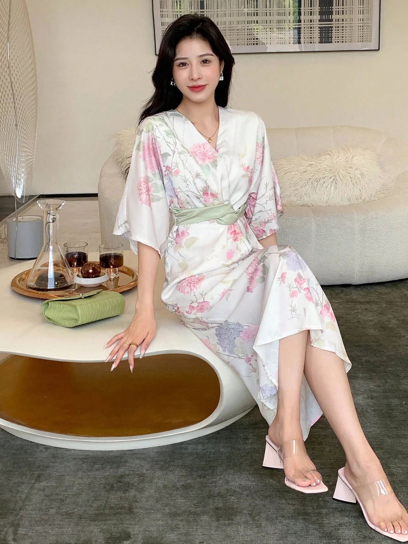 CM-DS611211 Women Elegant Seoul Style Floral Print Batwing Sleeve Dress