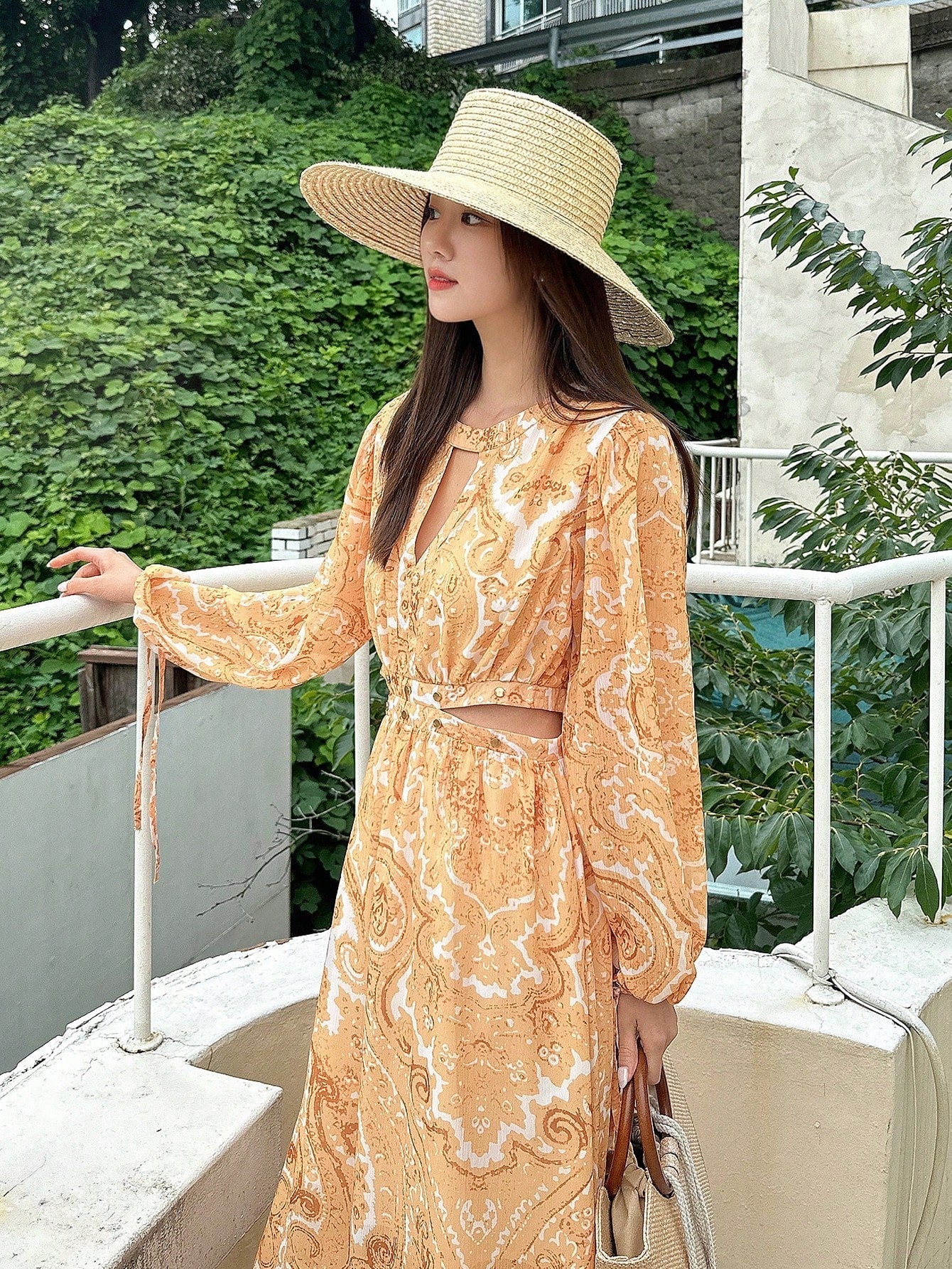 CM-DS810814 Women Trendy Bohemian Style Paisley Print Lantern Sleeve Dress - Yellow