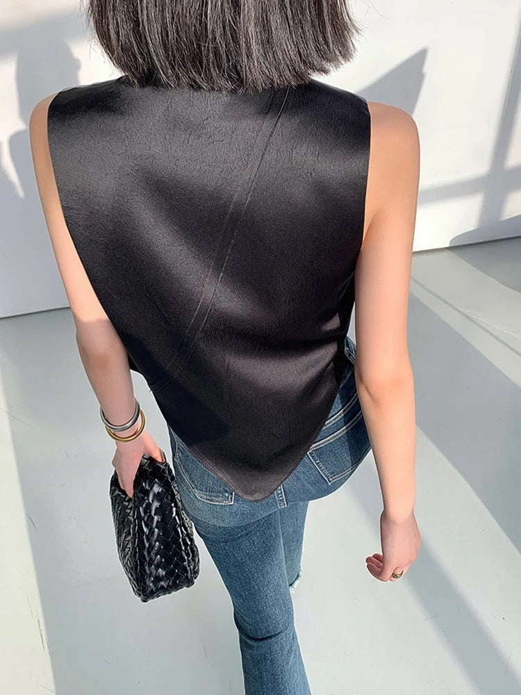 CM-TS011029 Women Chic Seoul Style Irregular V-Neck Slim Fit Vest Top - Black