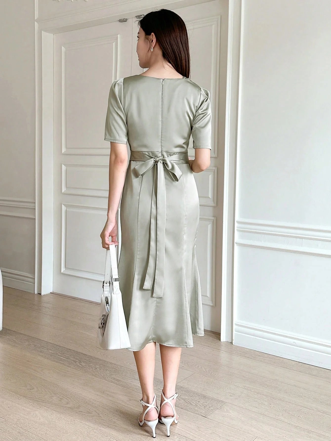 CM-DS097737 Women Elegant Seoul Style Short Sleeve Solid Mermaid Hem Dress - Mint Green