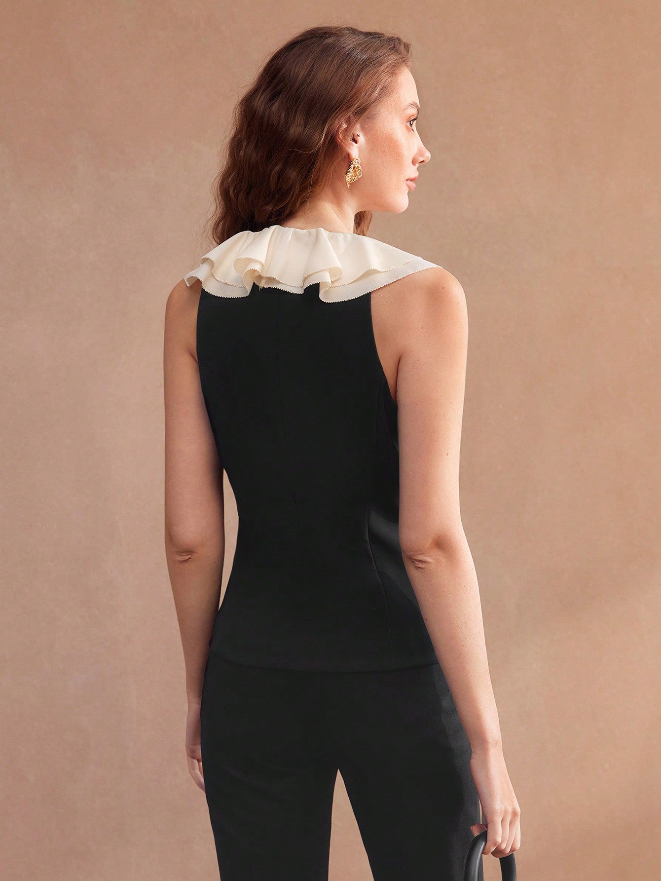 CM-TS992378 Women Elegant Seoul Style Two Tone Ruffle Trim Sleeveless Blouse