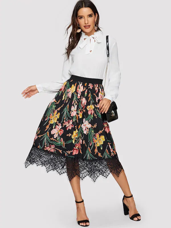 CM-BS104252 Women Casual Seoul Style Floral Print Contrast Lace Hem Skirt - Black