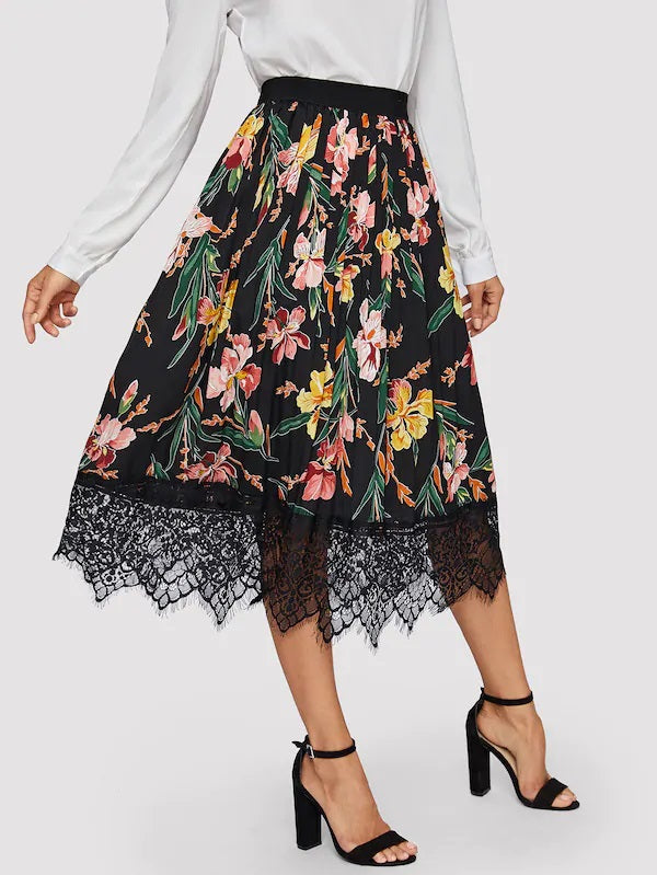 CM-BS104252 Women Casual Seoul Style Floral Print Contrast Lace Hem Skirt - Black