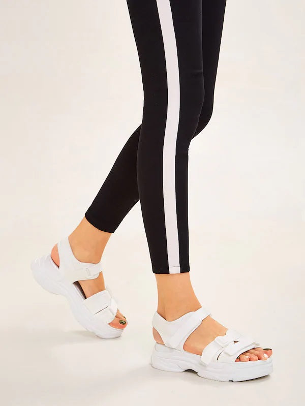 CM-SHS612152 Women Casual Seoul Style Open Toe Chunky Sole Sandals - White