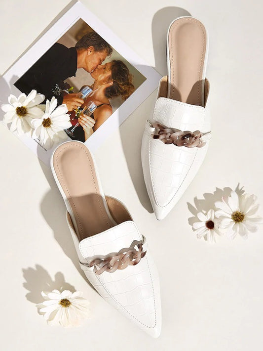 CM-SHS702737 Women Casual Seoul Style Point Toe Chain Decor Flat Mules - White