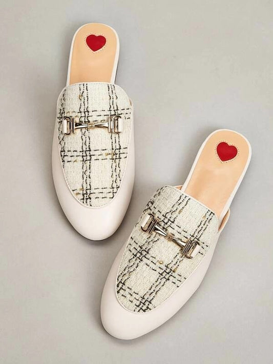 CM-SHS925674 Women Trendy Seoul Style Snaffle Decor Loafers Mules - White