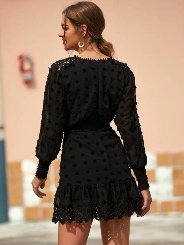 CM-DS015995 Women Elegant European Style Dot Guipure Lace Hem Fitted Chiffon Dress - Black