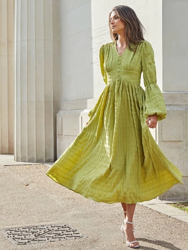 CM-DS917862 Women Elegant European Style V-Neck Lantern Sleeve Textured Flare Dress - Green