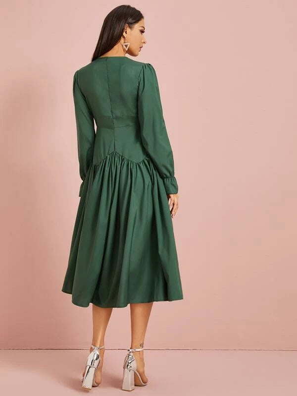 CM-DS023295 Women Elegant Seoul Style Long Sleeve Deep V-Neck Flare Hem Dress - Green