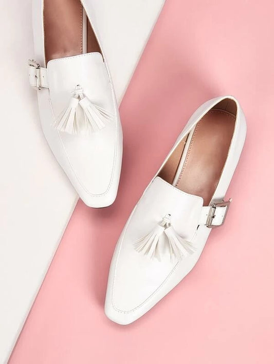 CM-SHS023129 Women Elegant Seoul Style Tassel And Buckle Decor Flat Loafers - White