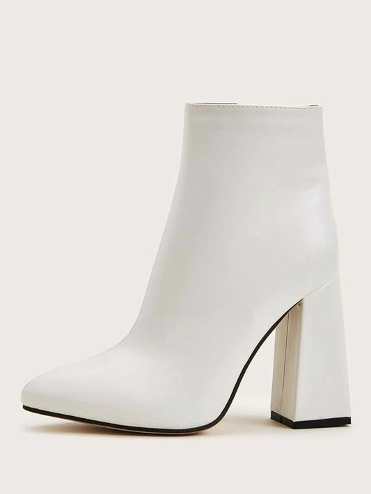 CM-SHS114684 Women Trendy Seoul Style Side Zip Point Toe Chunky Boots - White