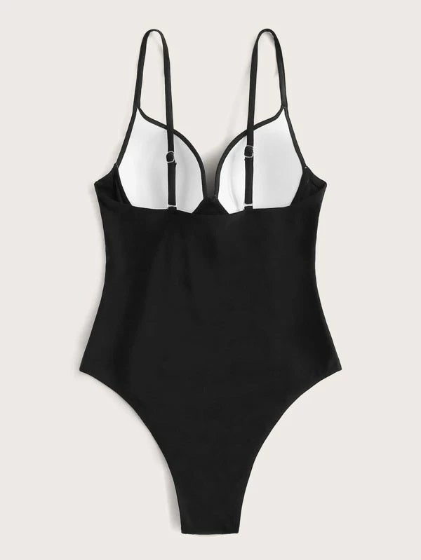 CM-SWS103662 Women Trendy Seoul Style Solid Underwire One Piece Swimsuit - Black