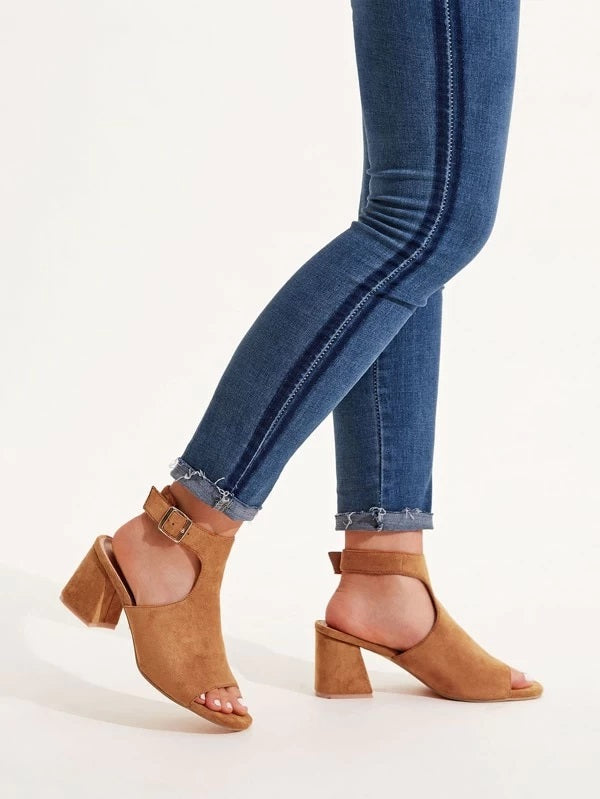 CM-SHS122691 Women Casual Seoul Style Peep Toe Chunky Heels - Brown