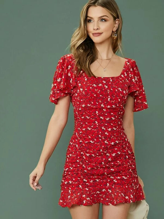 CM-DS213242 Women Bohemian Style Flutter Sleeve Ruffle Hem Ditsy Floral Ruched Dress - Red