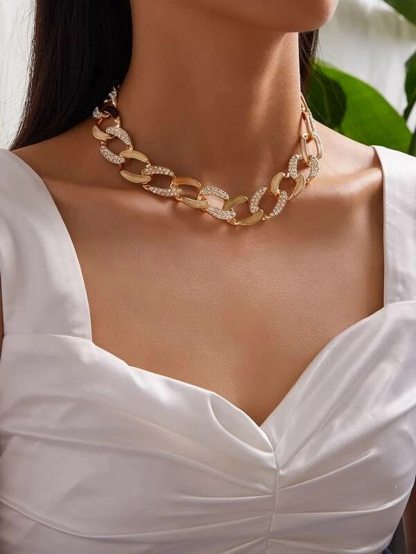 CM-AXS113930 Women Trendy Seoul Style Rhinestone Decor Chain Necklace