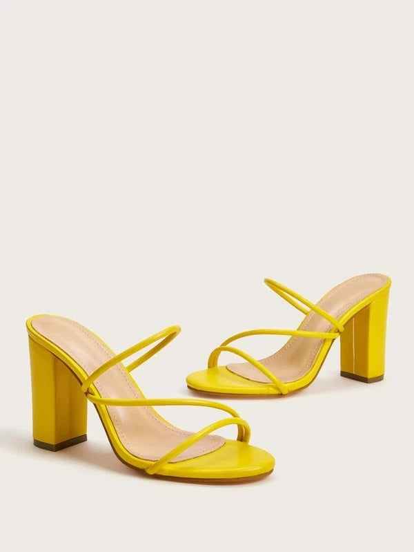 CM-SHS107252 Women Elegant Seoul Style Open Toe Chunky Heeled Mules - Yellow