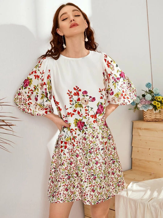 CM-DS327999 Women Trendy Bohemian Style 3/4 Sleeve Floral Print Bishop Sleeve Tunic Dress