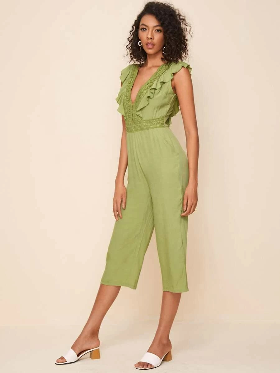 CM-JS424703 Women Trendy Bohemian Style Sleeveless Ruffle Trim Lace Insert Capri Jumpsuit - Green