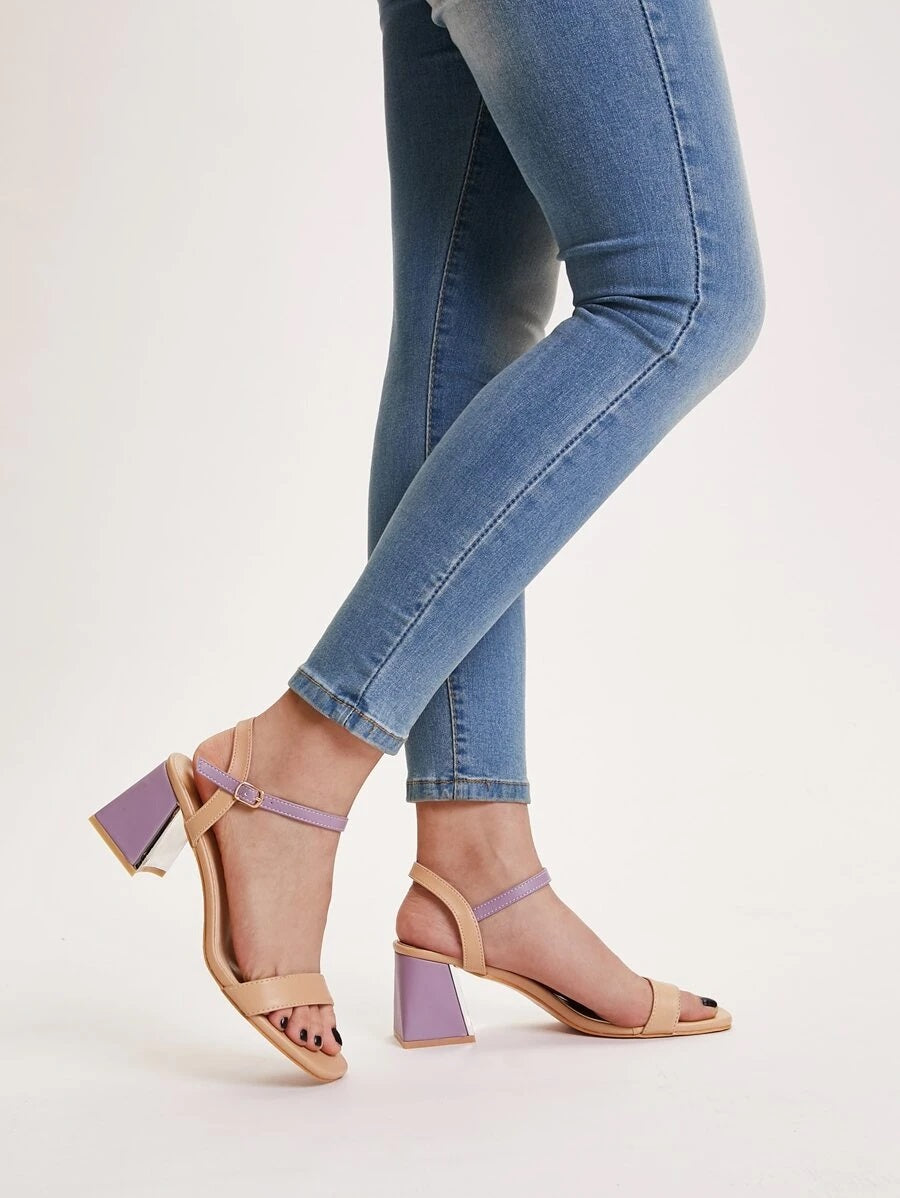 CM-SHS525568 Women Casual Seoul Style Ankle Strap Chunky Heeled Sandals - Apricot