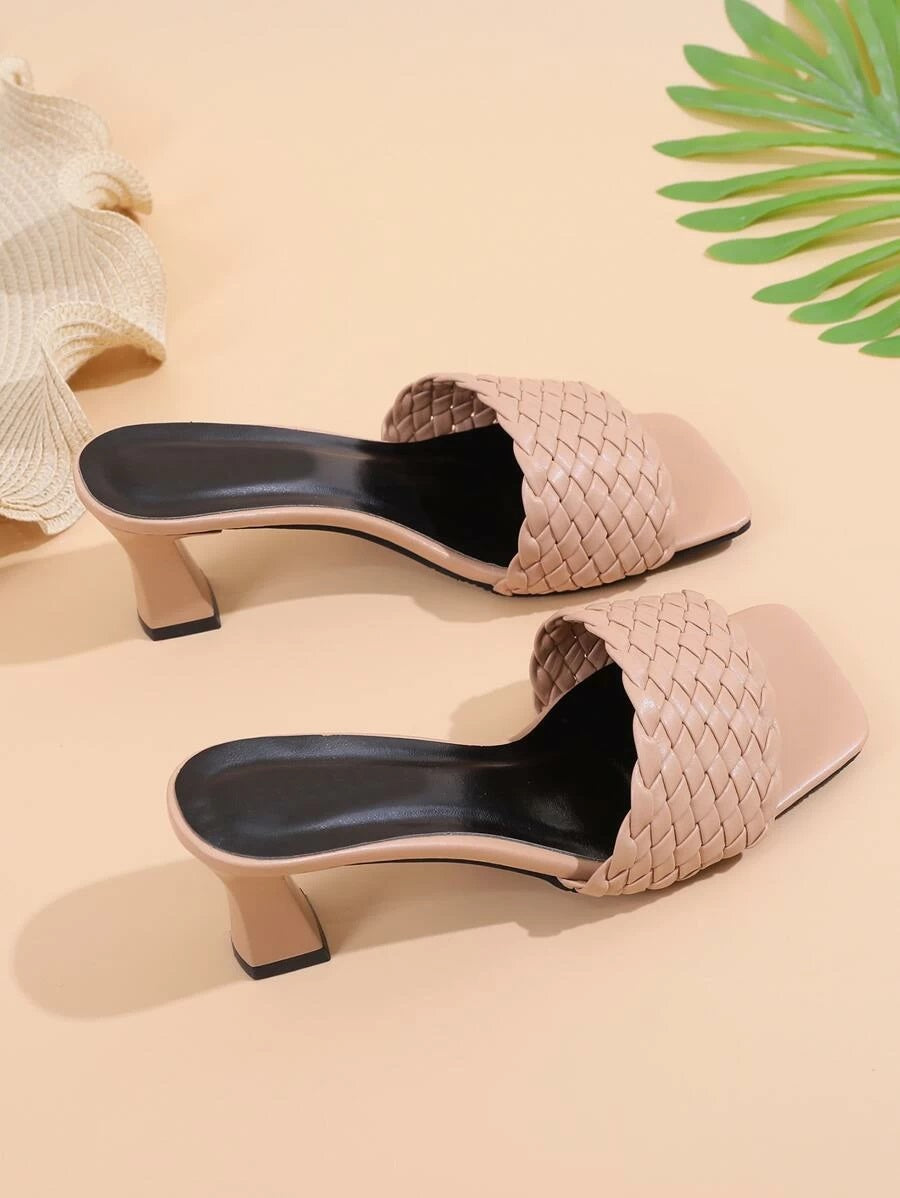 CM-SHS615795 Women Casual Seoul Style Braided Heeled Sandal Mules - Apricot