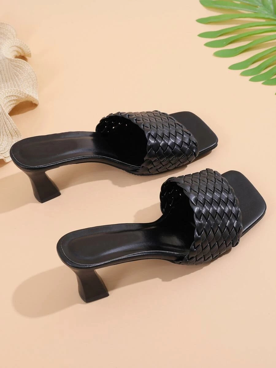 CM-SHS615472 Women Casual Seoul Style Braided Heeled Sandal Mules - Black