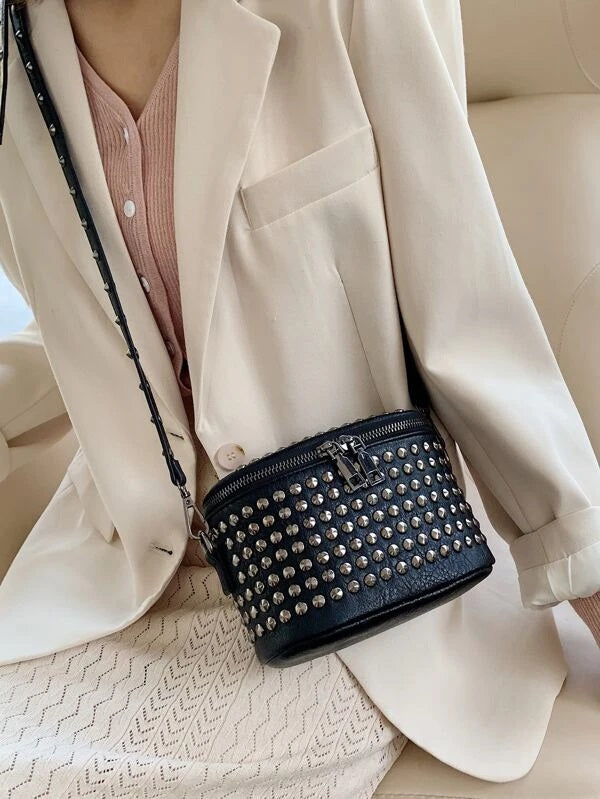 CM-BGS218131 Women Trendy Seoul Style Rivet Decor Bucket Bag - Black