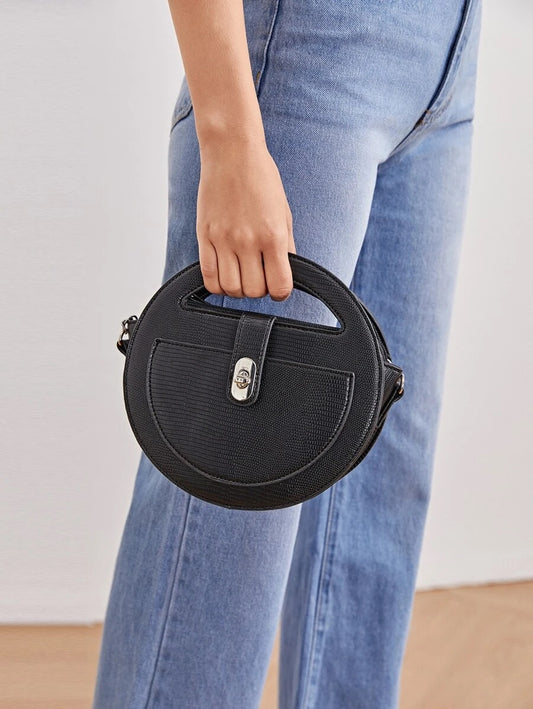 CM-BGS118996 Women Casual Seoul Style Twist Lock Chain Circle Bag - Black