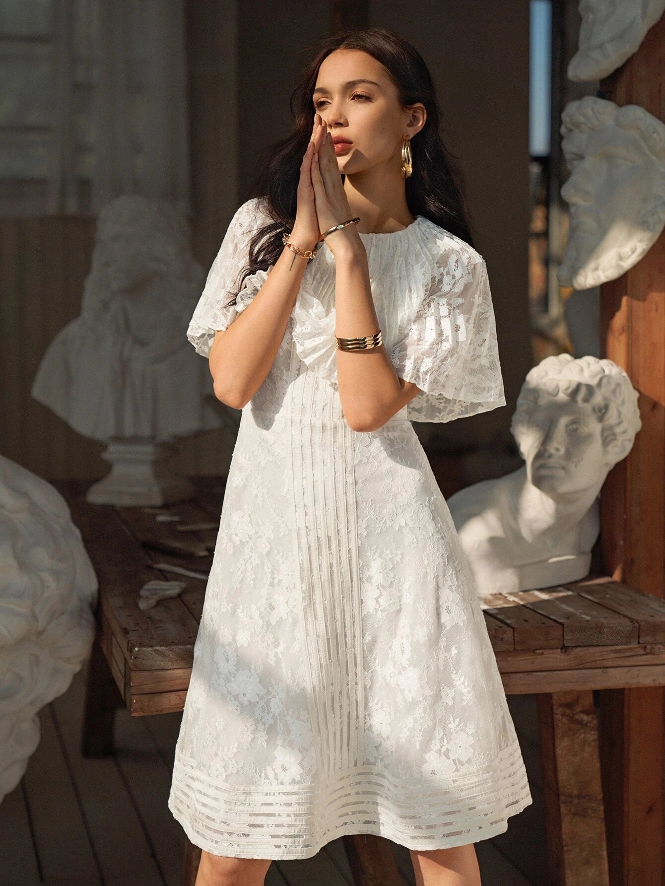 CM-ES208623 Women Elegant Seoul Style Round Neck Lace Pleated Cape Dress - White
