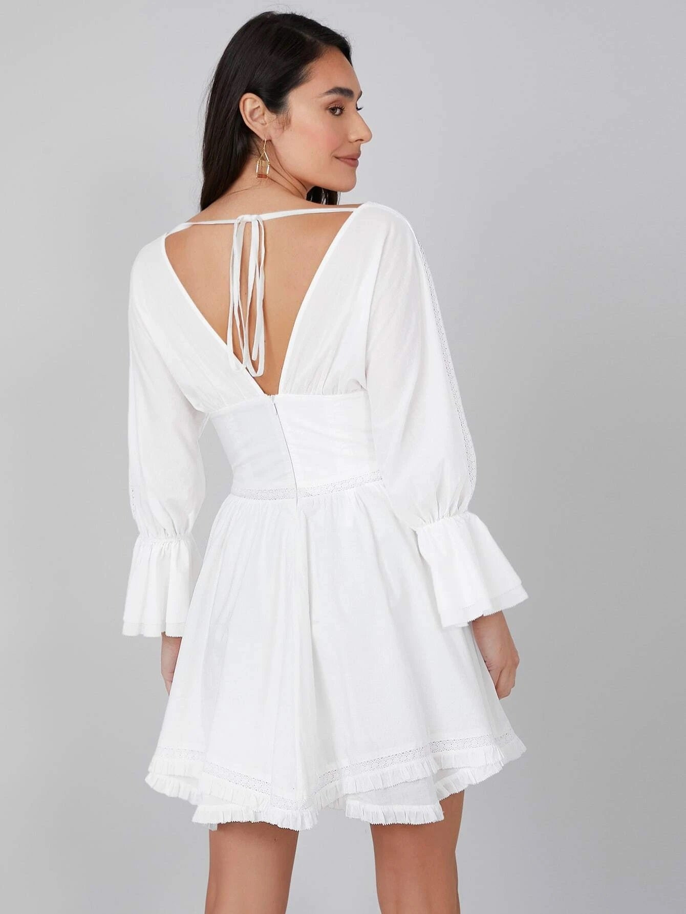 CM-ES201839 Women Elegant European Style V-Neck Empire Waist A-Line Dress - White