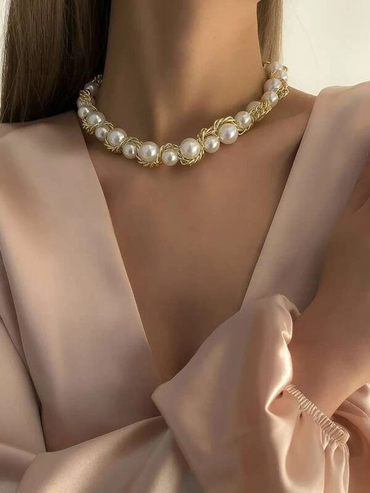 CM-AXS315893 Women Trendy Seoul Style Faux Pearl Beaded Necklace