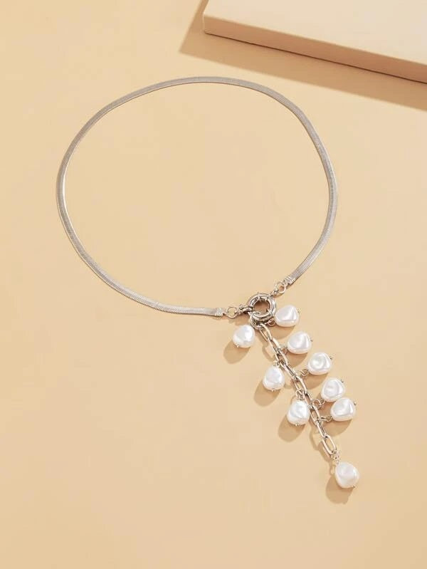 CM-AXS414410 Women Trendy Seoul Style Faux Pearl Pendant Necklace - Silver