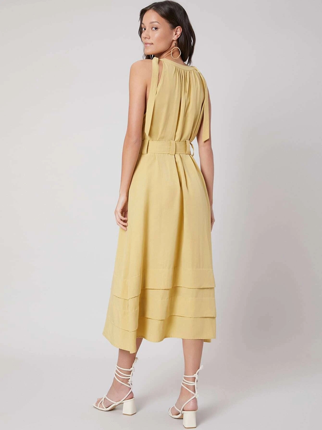 CM-ES317428 Women Elegant Seoul Style Round Neck Sleeveless Belted Cami Dress - Yellow