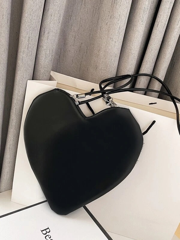 CM-BGS508181 Women Casual Seoul Style Minimalist Heart Shaped Shoulder Bag - Black