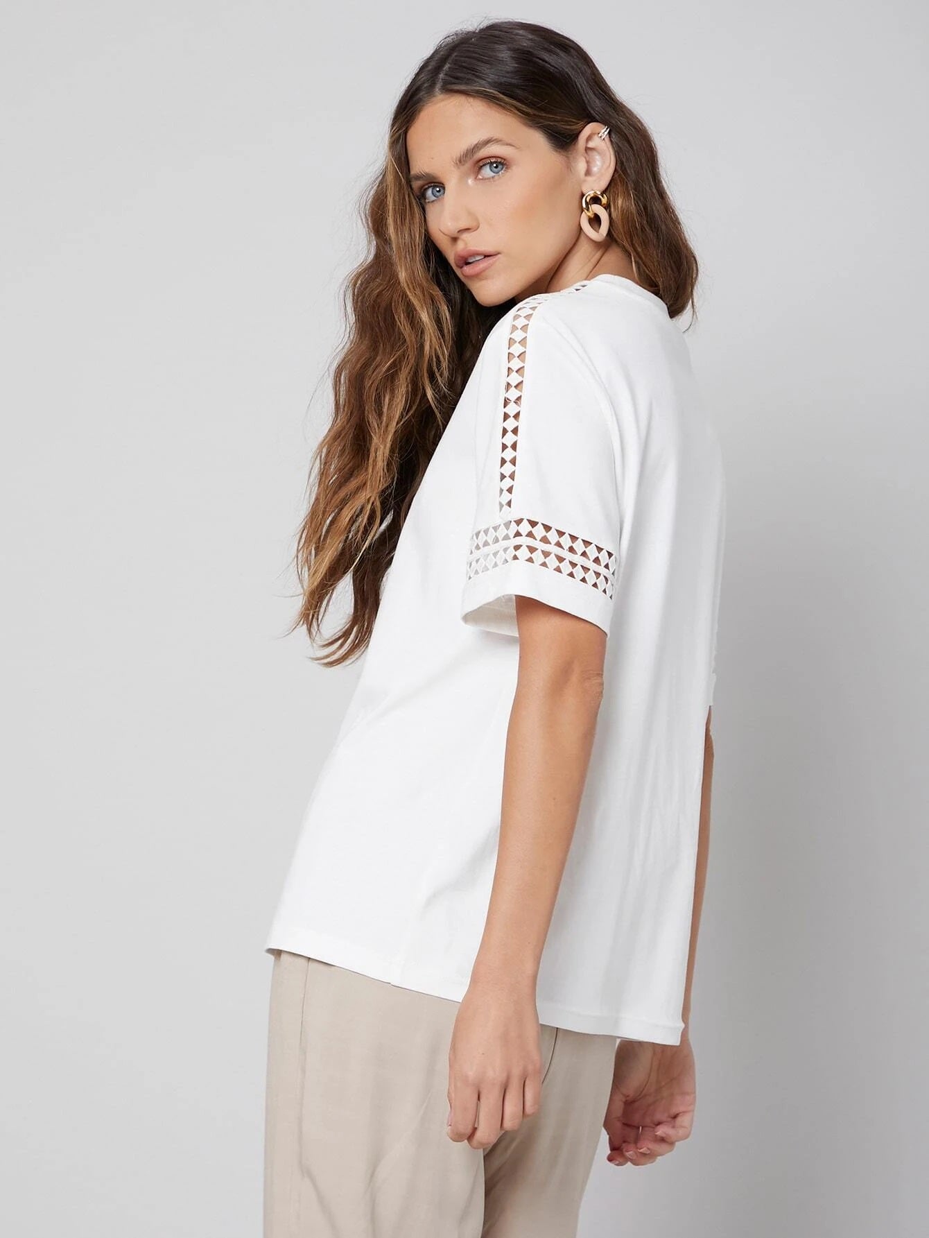 CM-TS518436 Women Casual Seoul Style Round Neck Cut-Out Short Sleeve T-Shirt - White