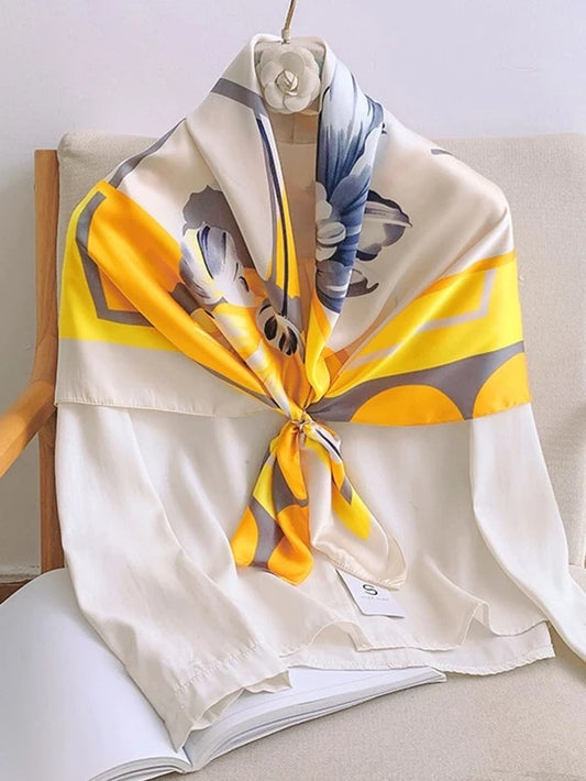 CM-AXS042762 Women Trendy Seoul Style Floral Print Bandana