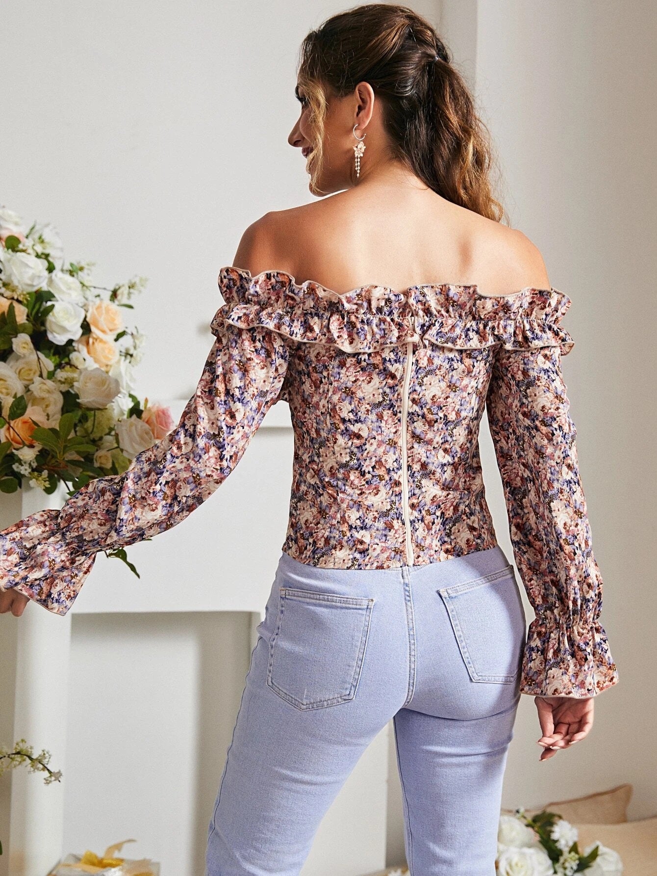 CM-TS019100 Women Trendy Bohemian Style Floral Print Off Shoulder Blouse