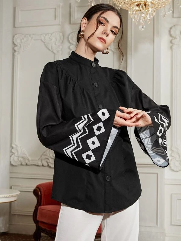 CM-TS608626 Women Elegant Seoul Style Mock Neck Geometric Print Flounce Sleeve Blouse