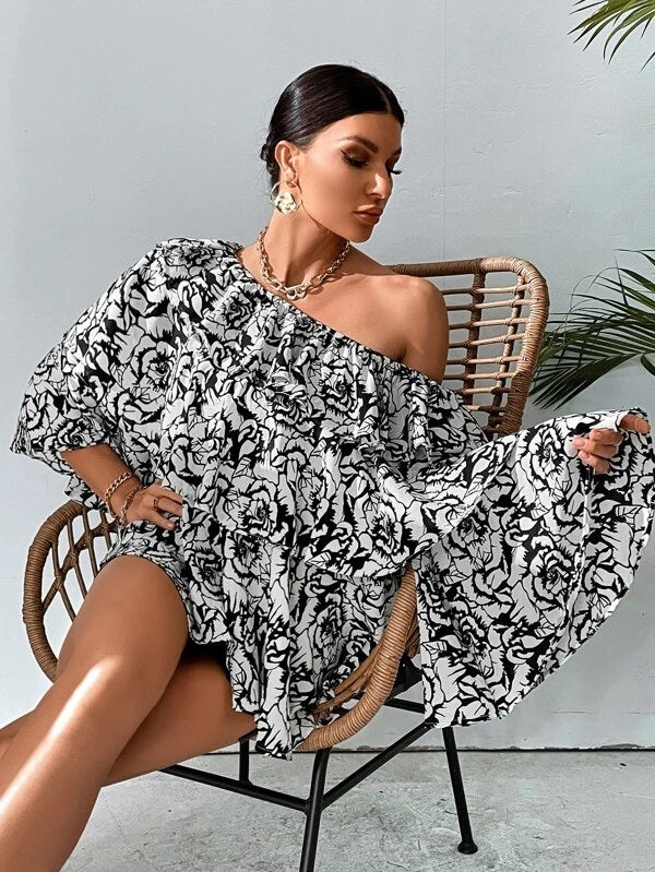 CM-TS181762 Women Trendy Bohemian Style Floral Print Off Shoulder Ruffle Trim Top