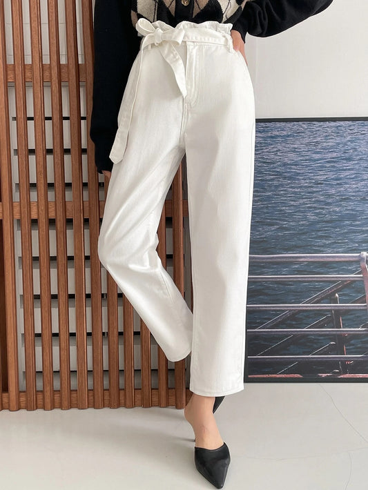 CM-BS876696 Women Casual Seoul Style High Waist Paperbag Waist Belted Jeans - White