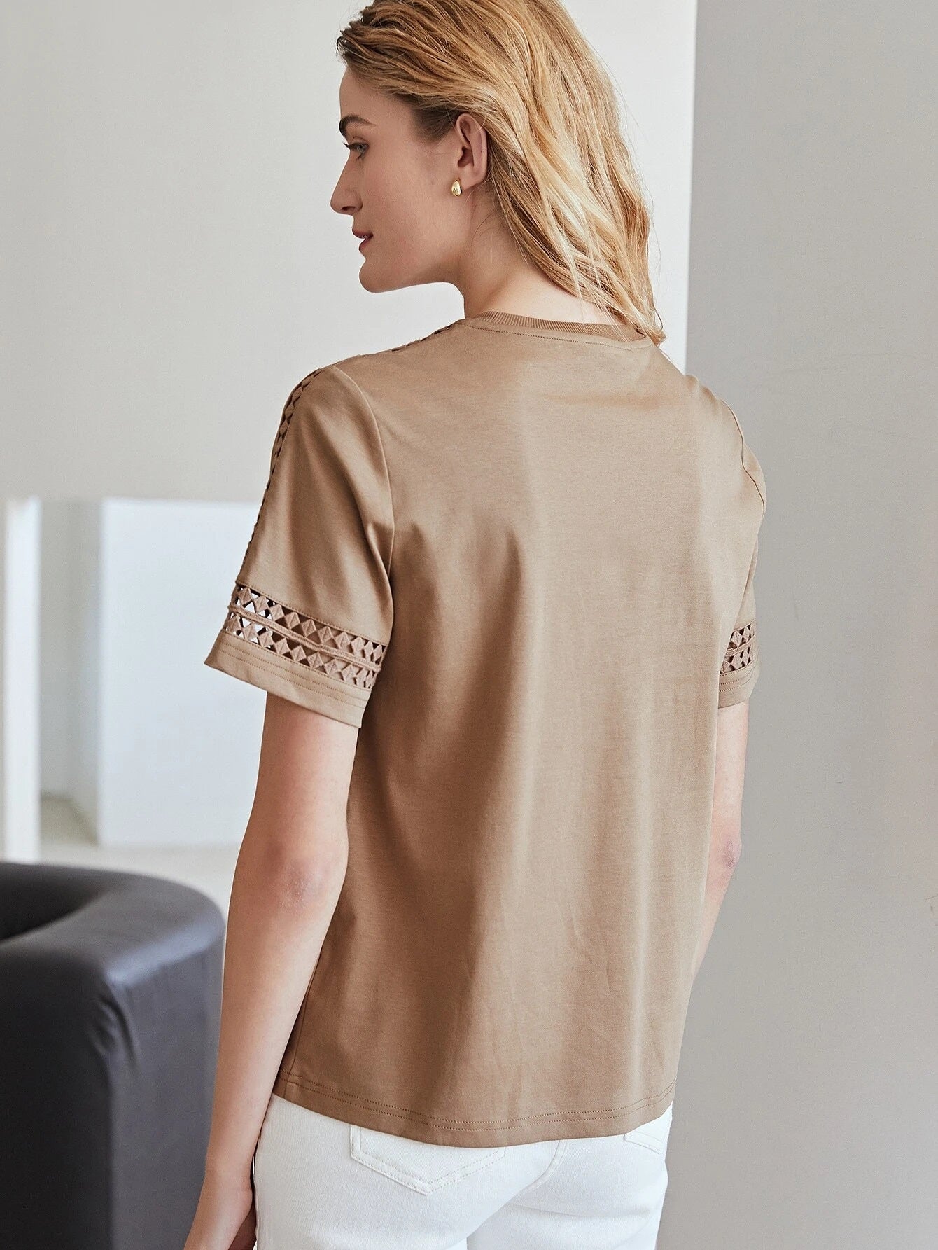 CM-TS805111 Women Casual Seoul Style Round Neck Cut-Out Short Sleeve T-Shirt - Apricot