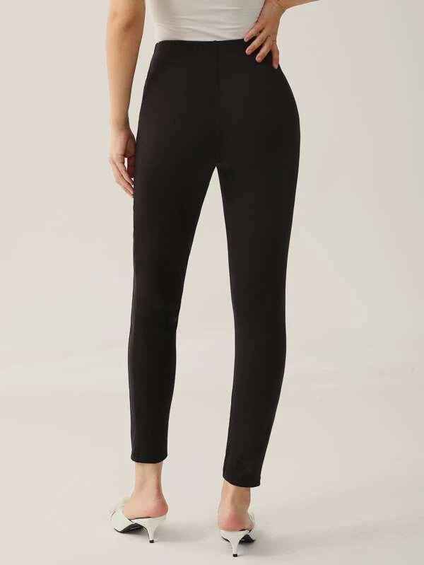 CM-BS587667 Women Casual Seoul Style Solid Cropped Leggings - Black