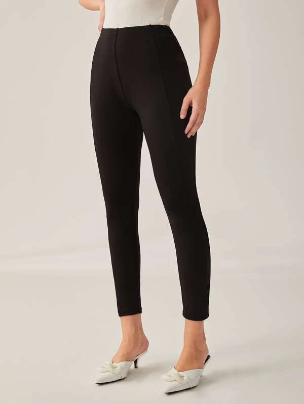 CM-BS587667 Women Casual Seoul Style Solid Cropped Leggings - Black