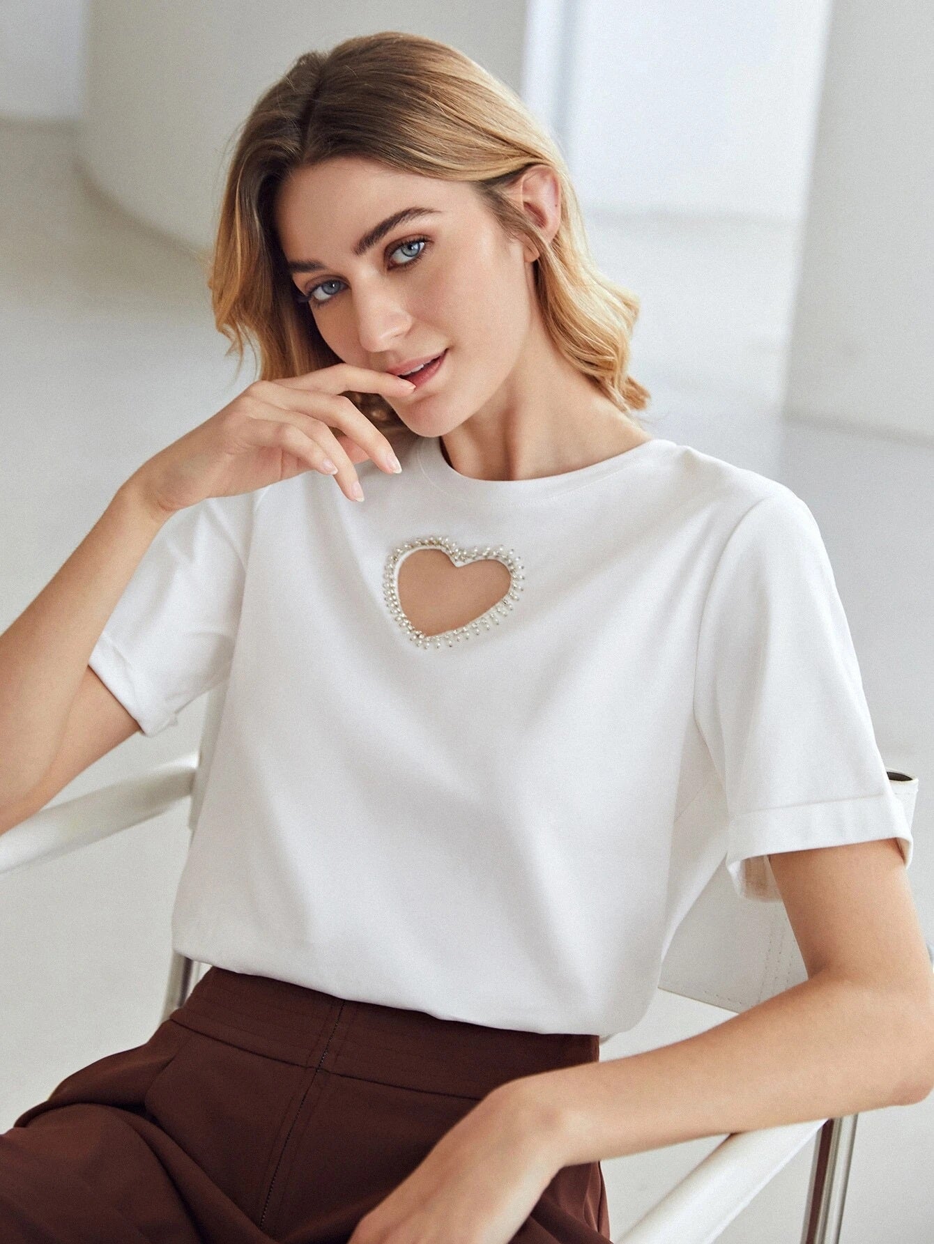 CM-TS603964 Women Casual Seoul Style Round Neck Heart Hollow Out T-Shirt - White