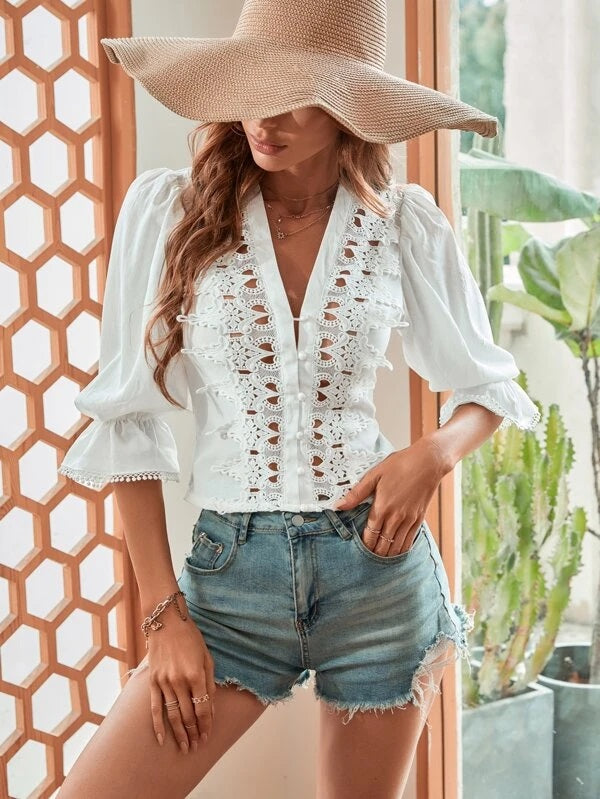 CM-TS997947 Women Casual Seoul Style Contrast Guipure Lace Flounce Sleeve Blouse